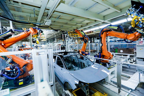 探秘一汽-大眾MEB智慧工廠 計(jì)算機(jī)科技如何重塑汽車智造新標(biāo)桿